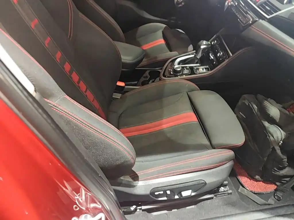 BMW 2 Series Gran Tourer 2015 — фото 25