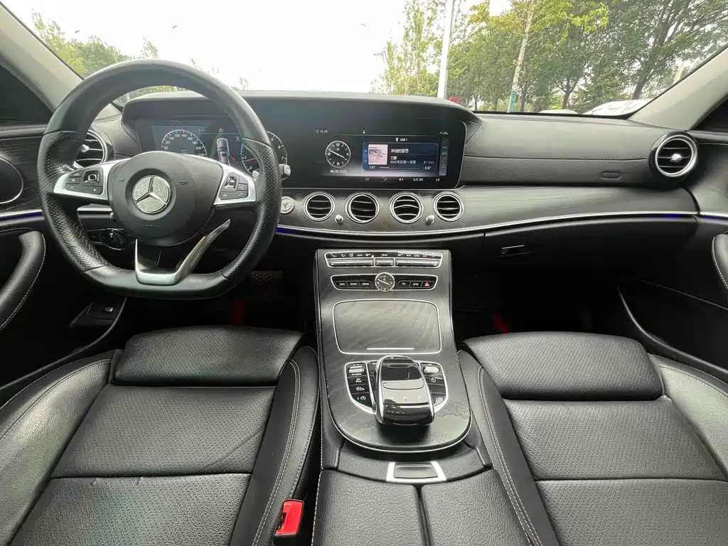 Mercedes-Benz E-Class 2018 — фото 8