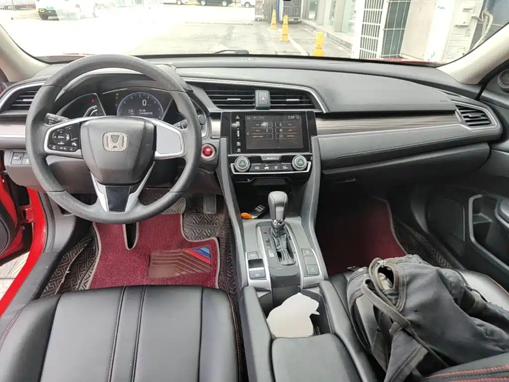 Honda Civic 2020 — фото 10