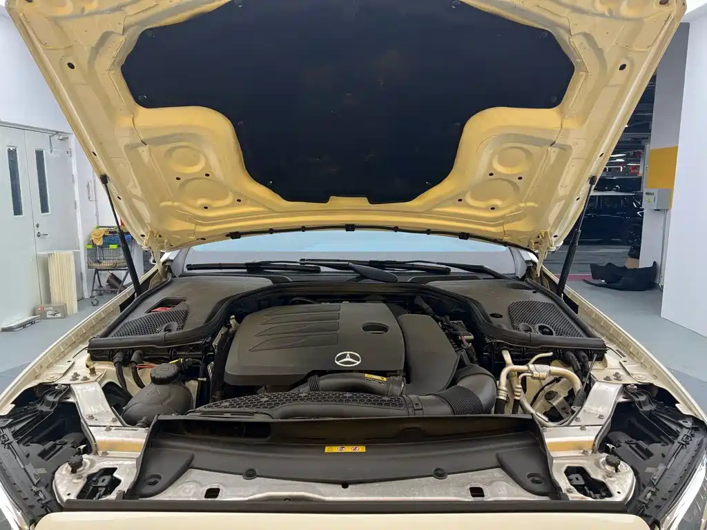 Mercedes-Benz E-Class 2019 — фото 10