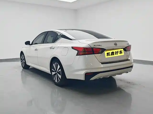 Nissan Teana 2021