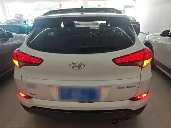 Hyundai Tucson 2015