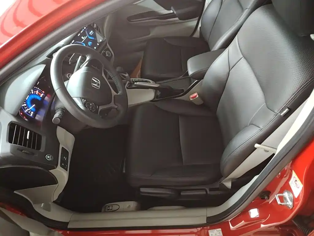 Honda Civic 2016 — фото 15