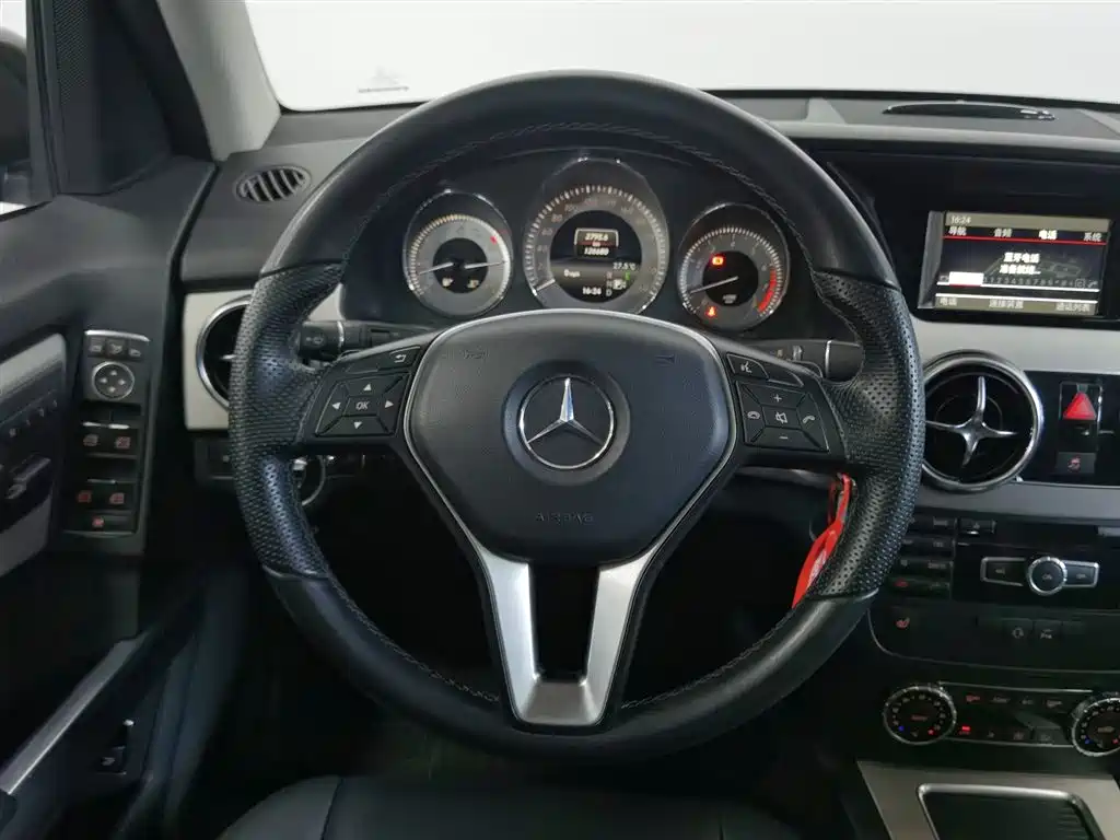Mercedes-Benz GLK-Class 2014 — фото 11