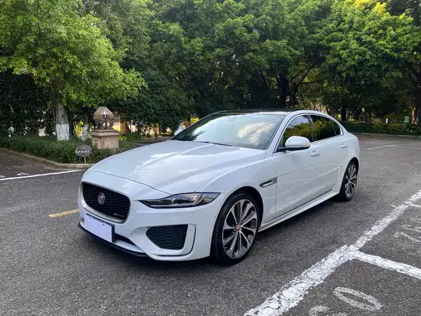 Jaguar XEL 2020