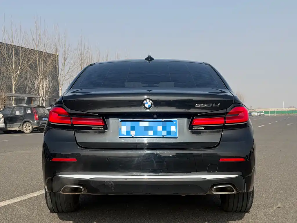 BMW 5 Series 2021 — фото 5