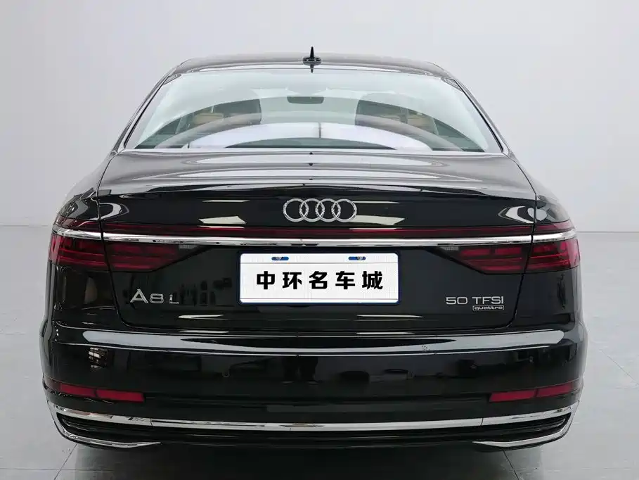 Audi A8 2024 — фото 17
