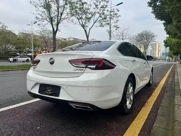 Buick Regal 2020