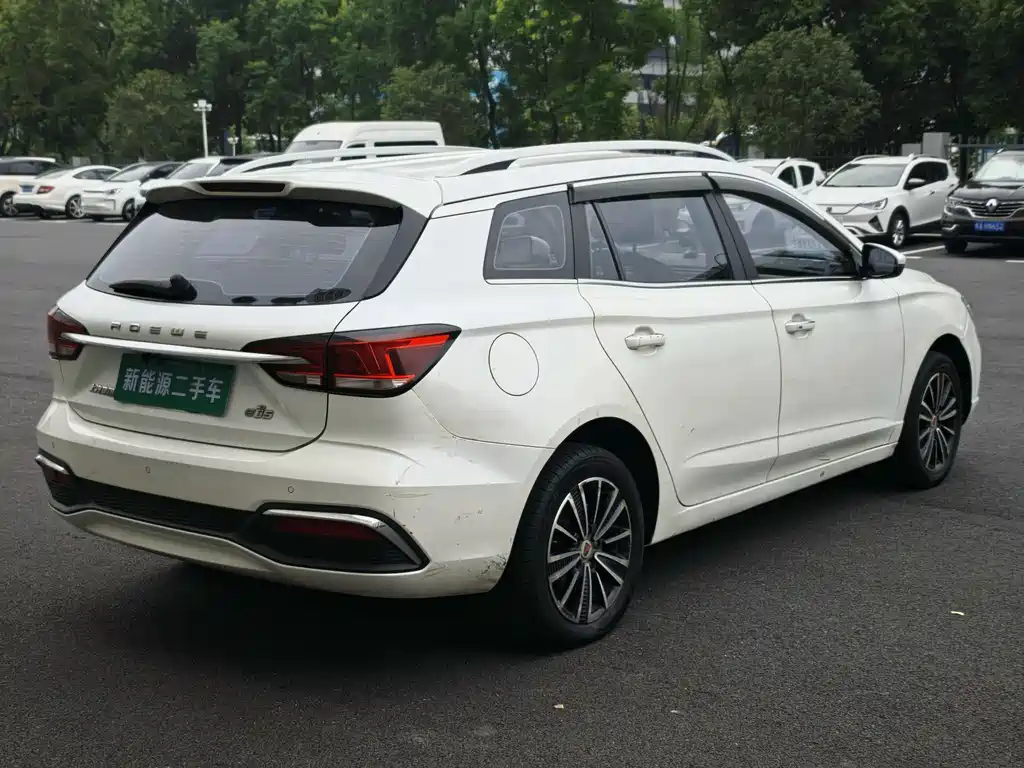 Roewe Ei5 2019 — фото 10
