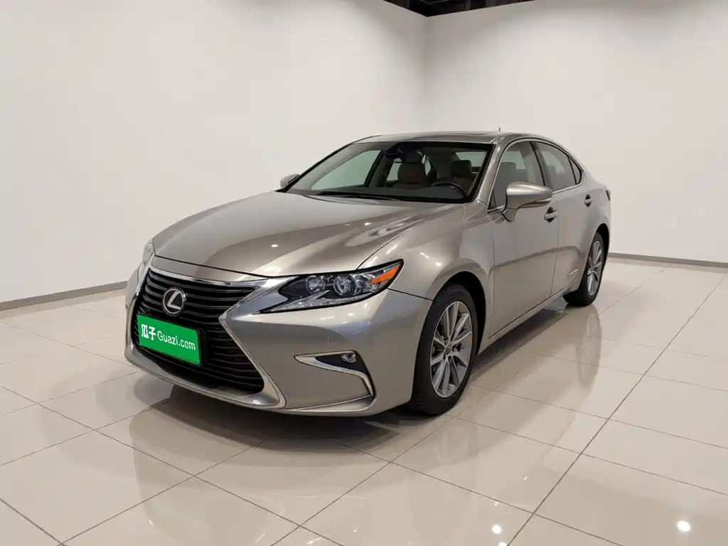 Lexus ES 2017 — фото 2