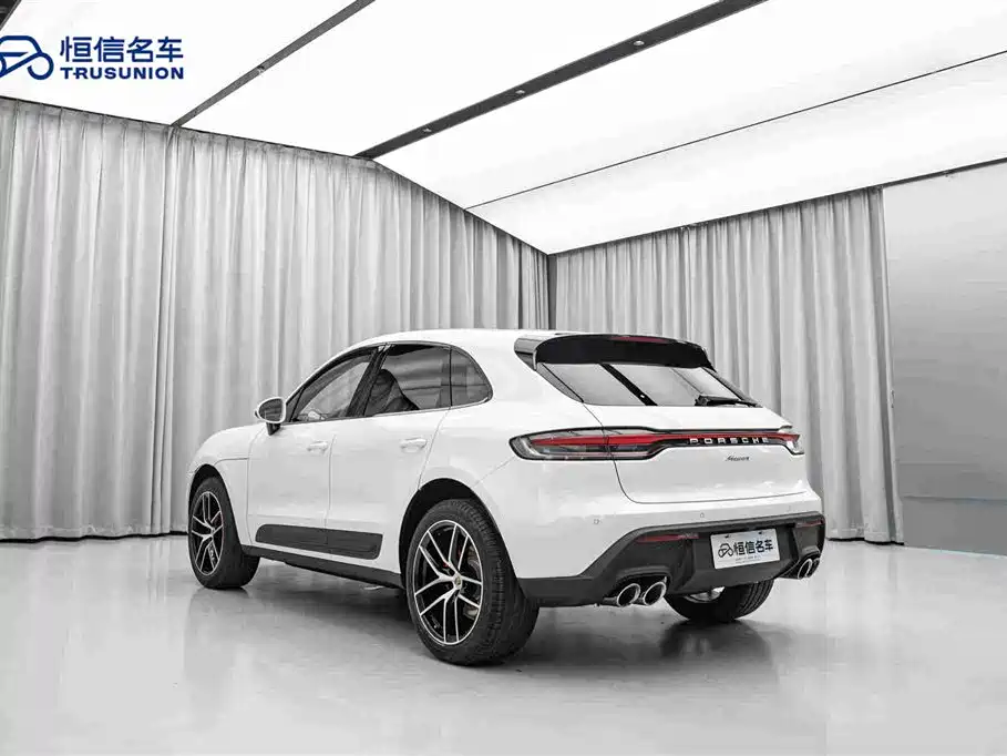 Porsche Macan 2023