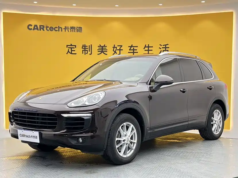 Porsche Cayenne 2016 — фото 1