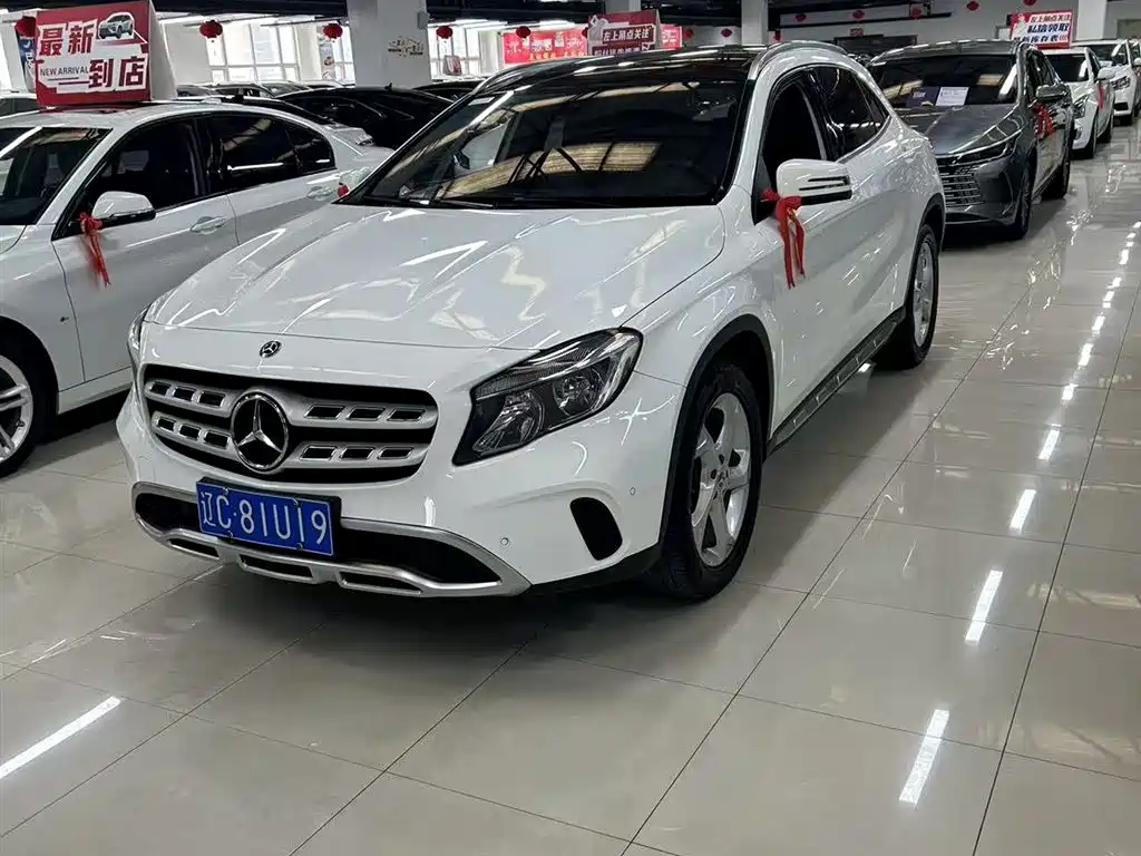 Mercedes-Benz GLA 2018 — фото 1