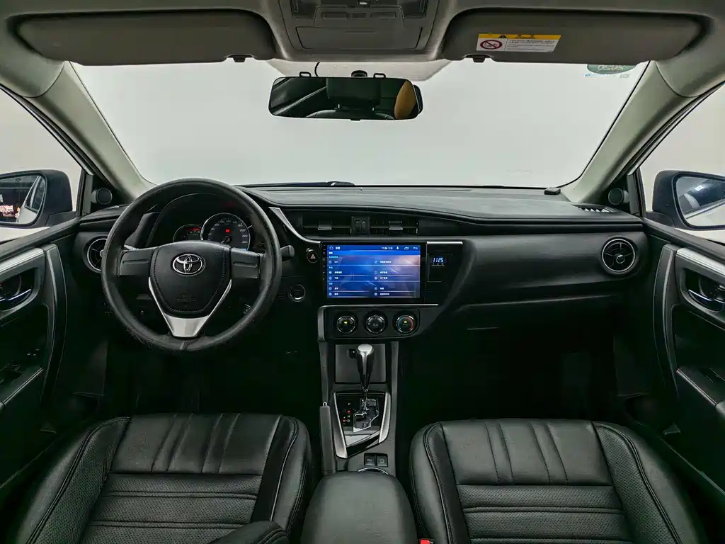 Toyota Corolla 2019 — фото 10