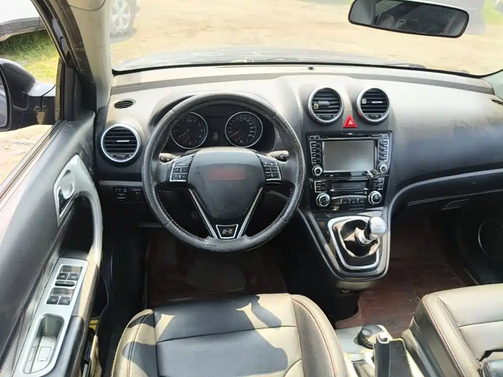 Haval H6 2015 — фото 17