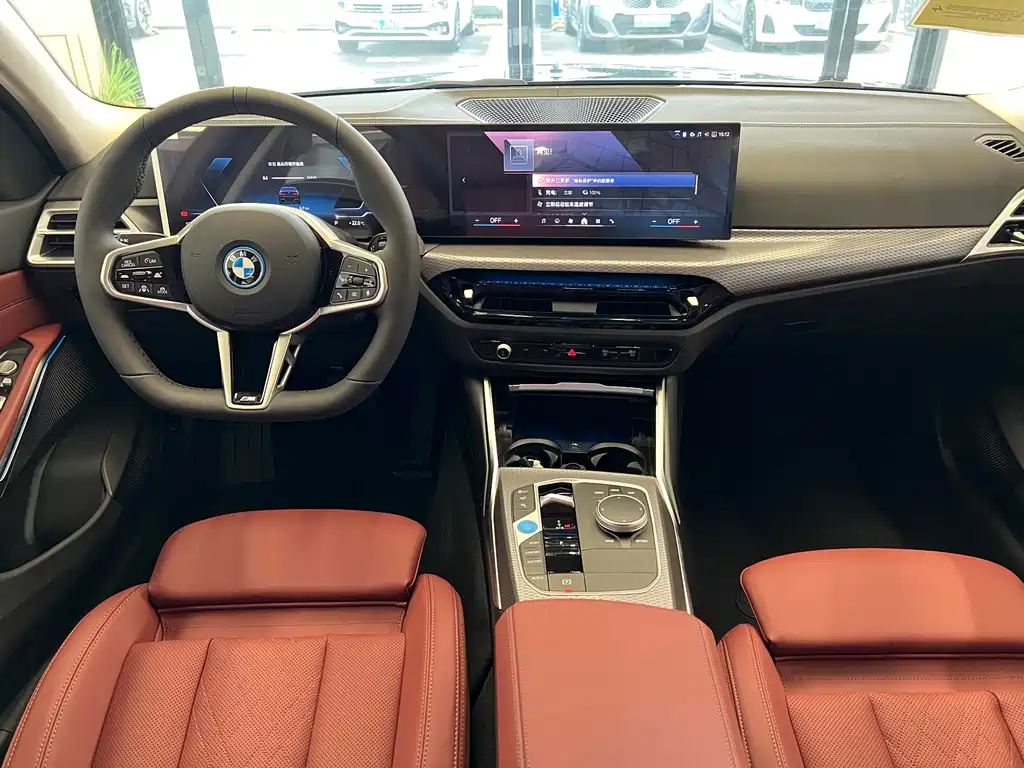 BMW i3 2025 — фото 10