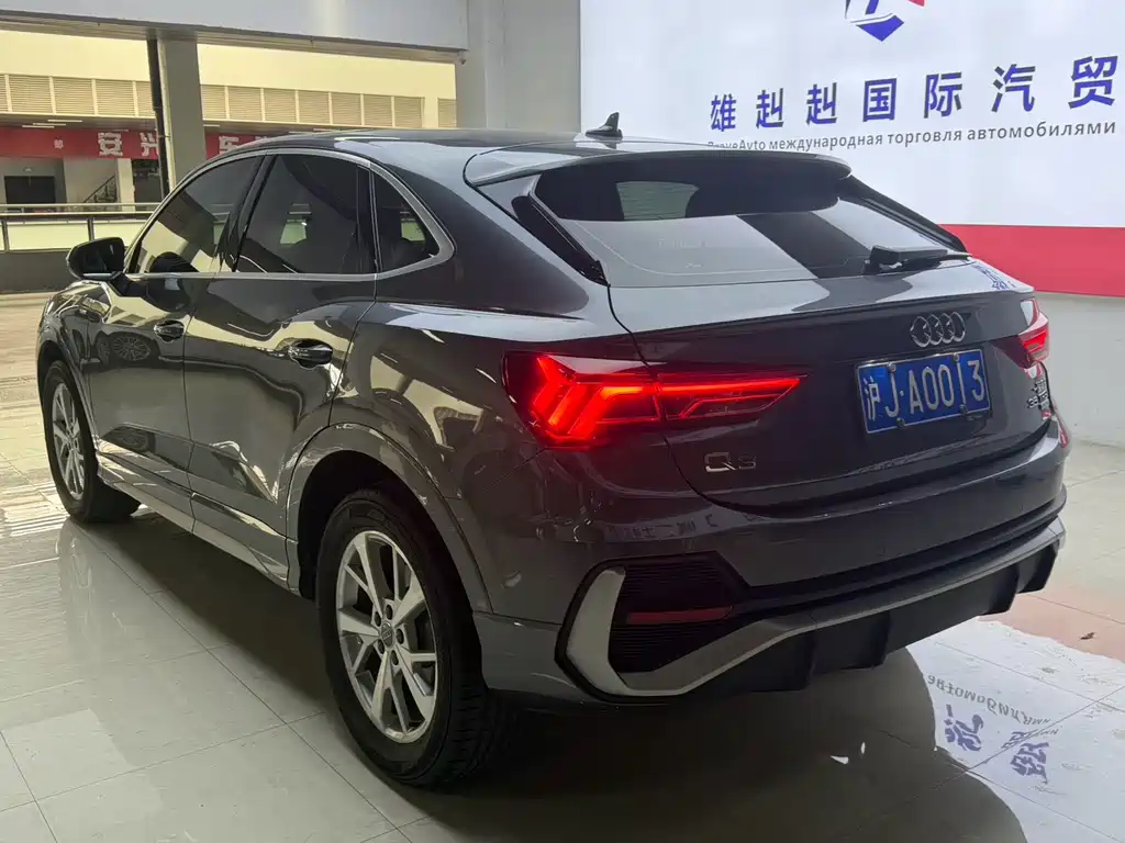 Audi Q3 Sportback 2020 — фото 22