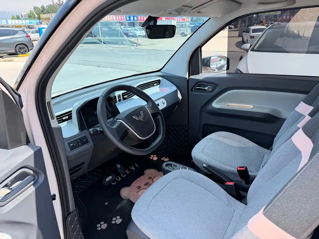 Wuling MINIEV 2023