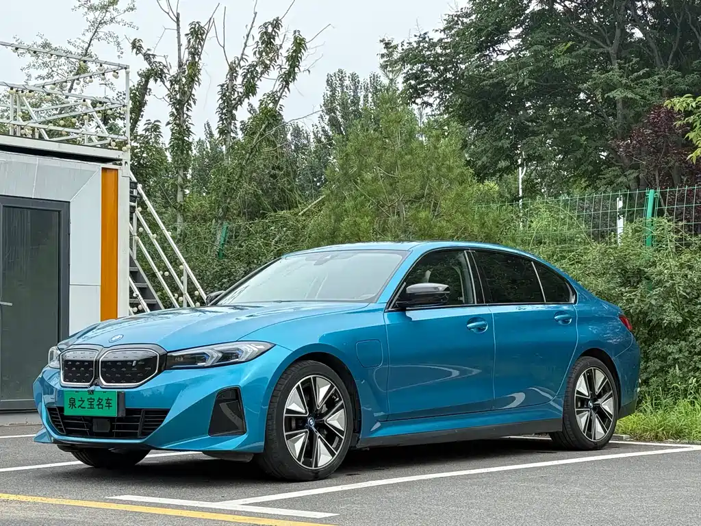 BMW i3 2023