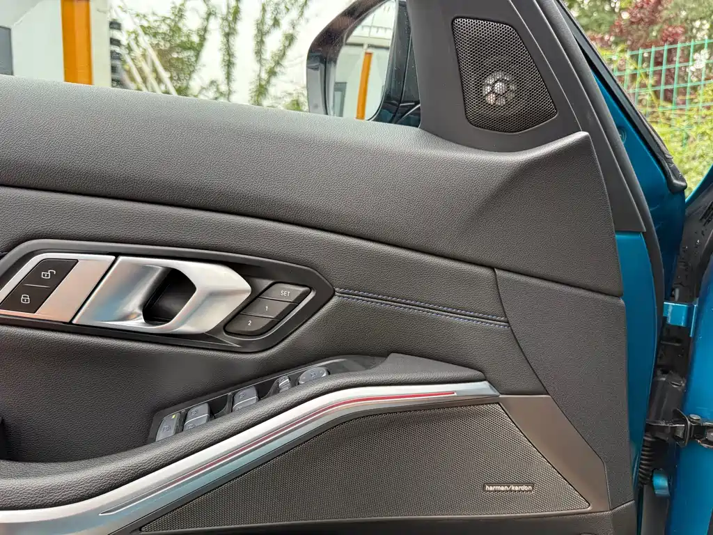 BMW i3 2023 — фото 23
