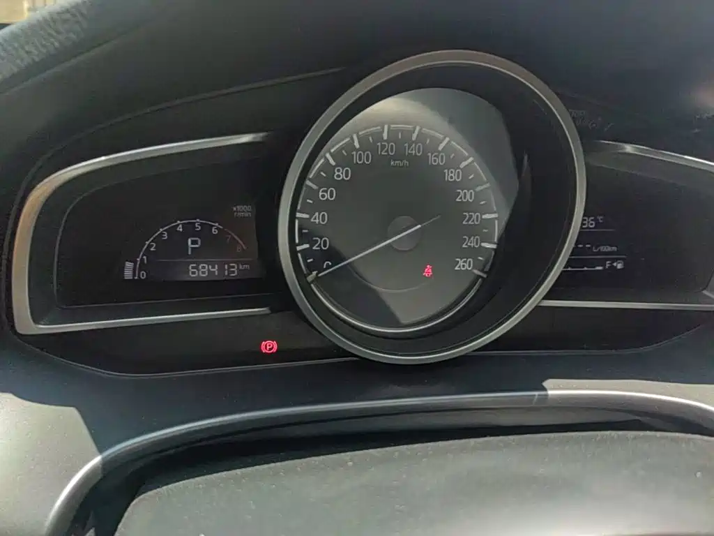 Mazda 3 Angkesela 2017 — фото 12