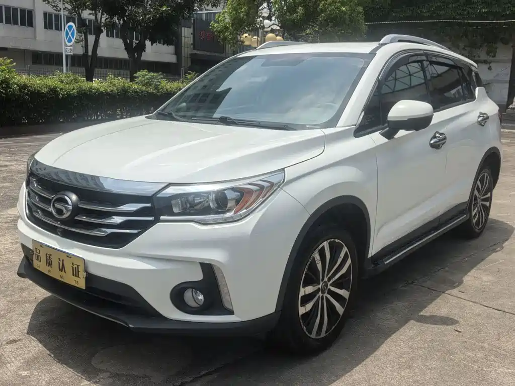 GAC Motor Trumpchi GS4 2017 — фото 3