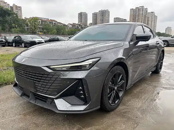 Changan UNI-V 2022