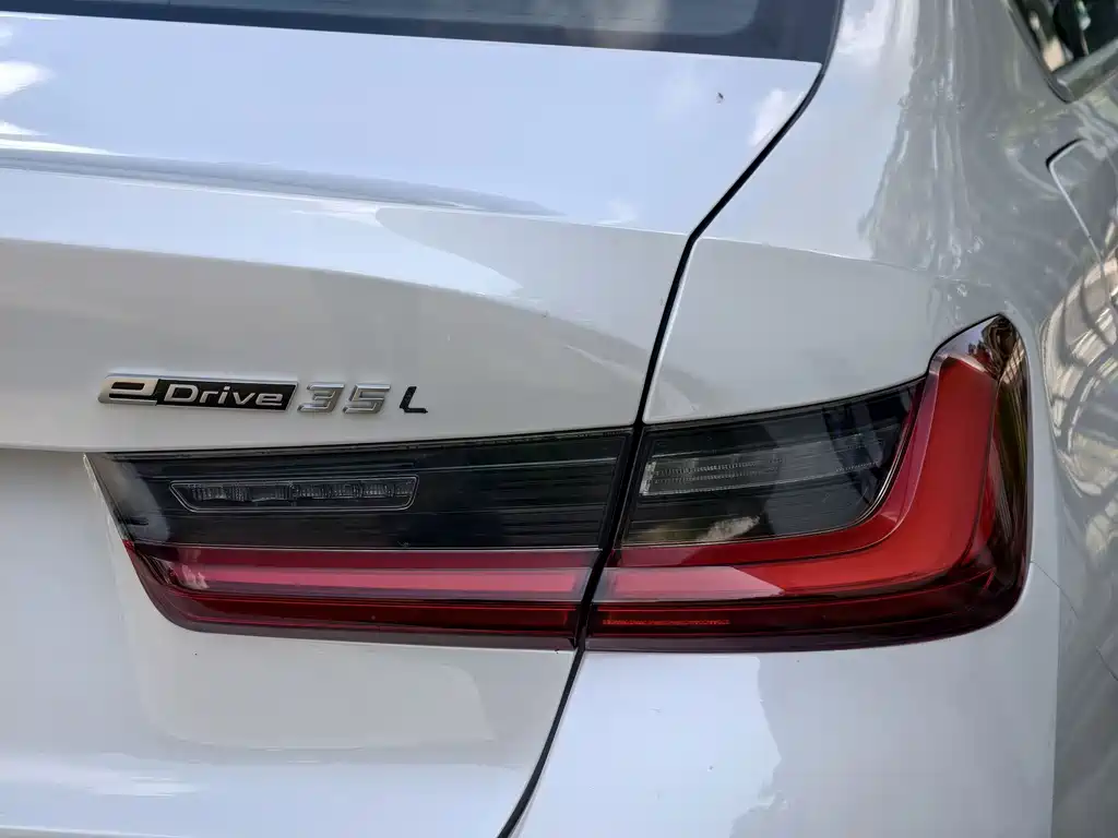 BMW i3 2022 — фото 15