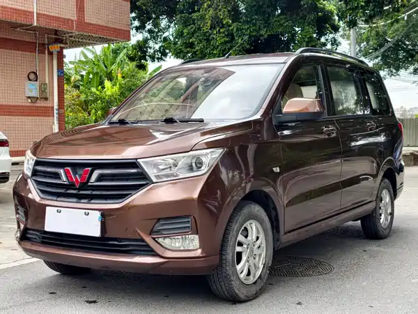 Wuling Hongguang 2019