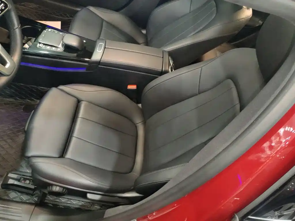 Mercedes-Benz A-Class 2022 — фото 15