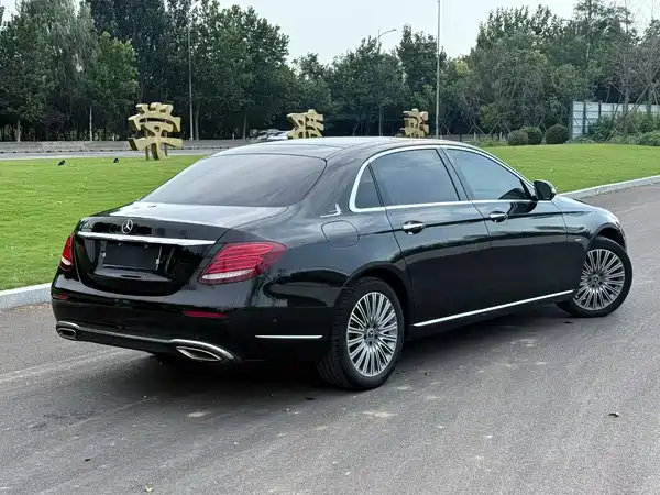 Mercedes-Benz E-Class 2020