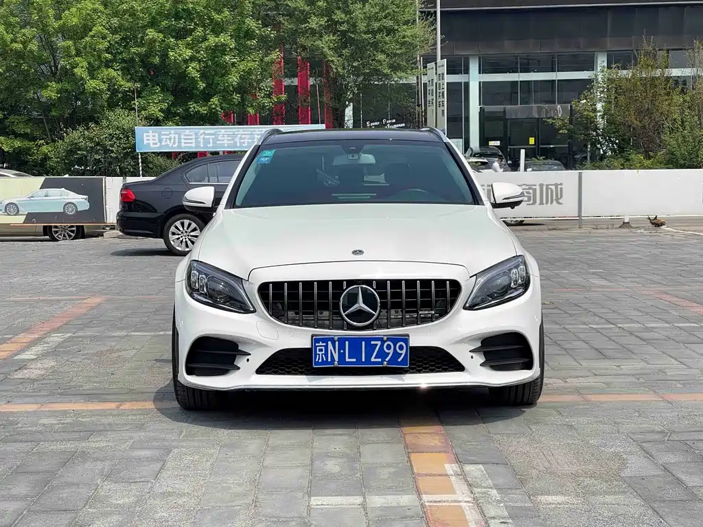 Mercedes-Benz C-Class 2017 — фото 2