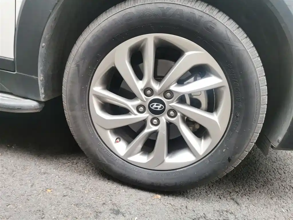 Hyundai Tucson 2017 — фото 26