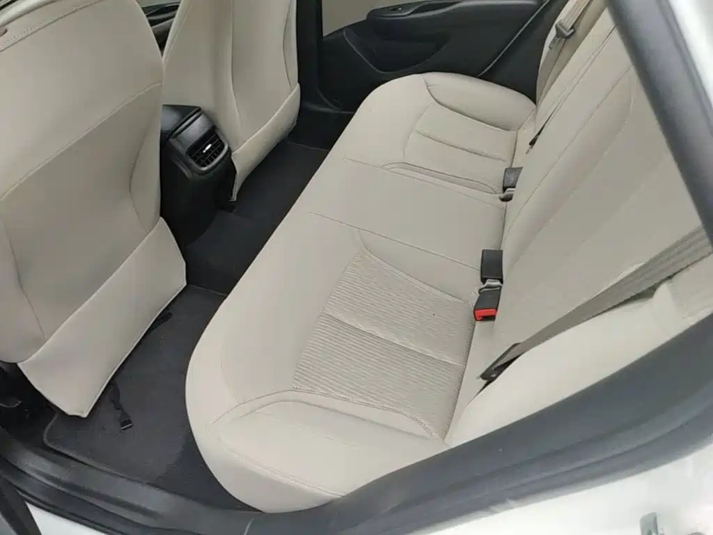 Buick Excelle 2017 — фото 17