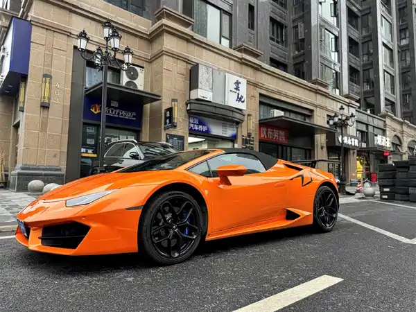 Lamborghini Huracan 2016