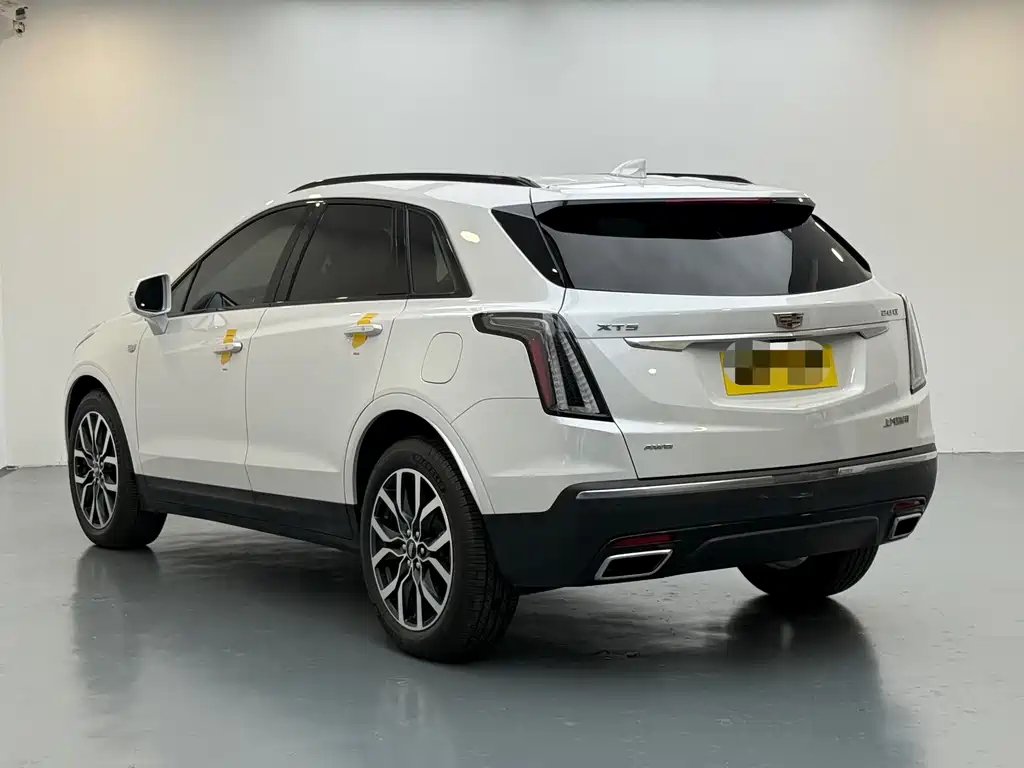 Cadillac XT5 2024 — фото 4