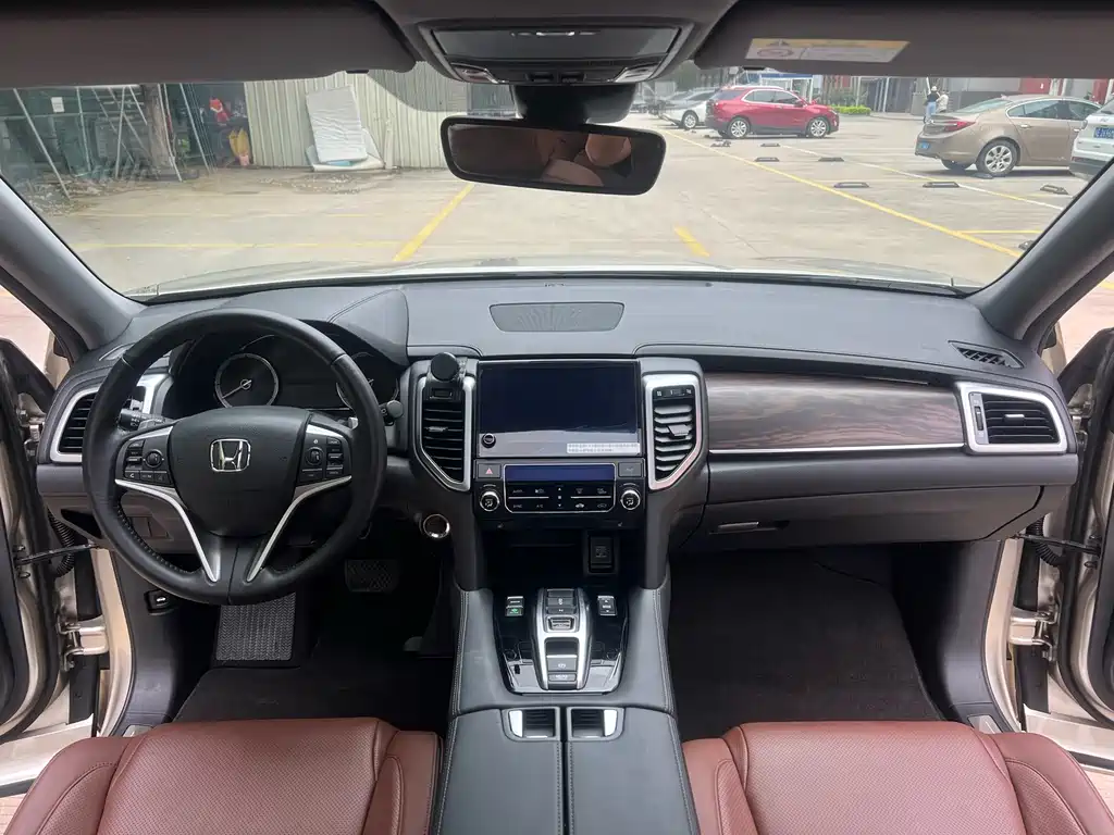Honda UR-V 2018 — фото 5