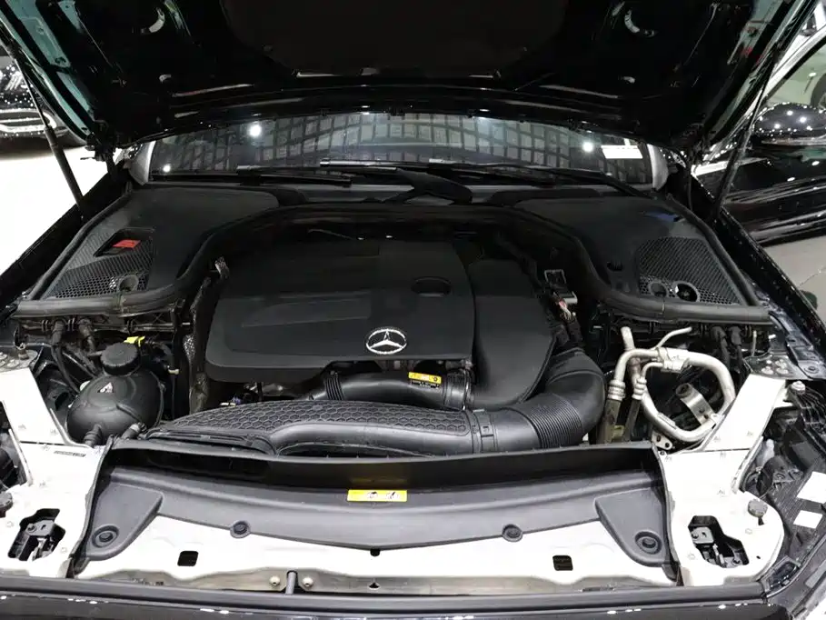 Mercedes-Benz E-Class 2021 — фото 25