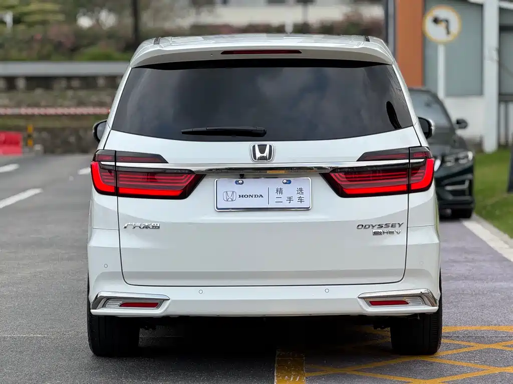 Honda Odyssey 2022 — фото 17