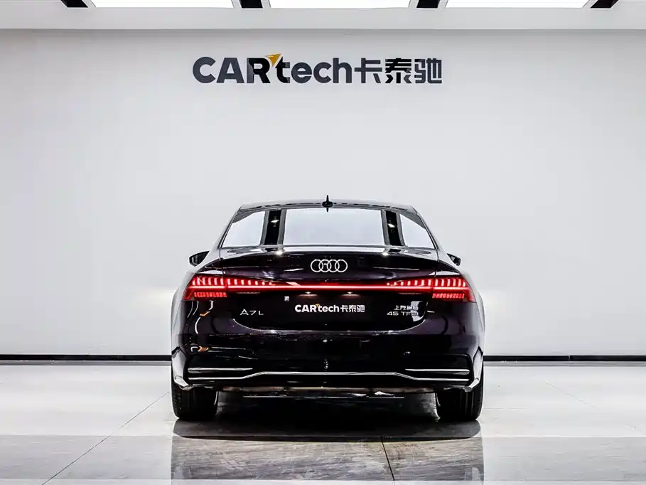 Audi A7L 2024 — фото 5