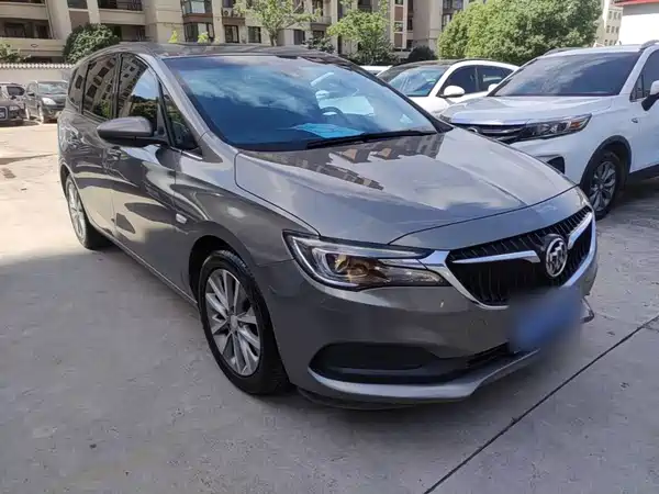 Buick GL6 2019