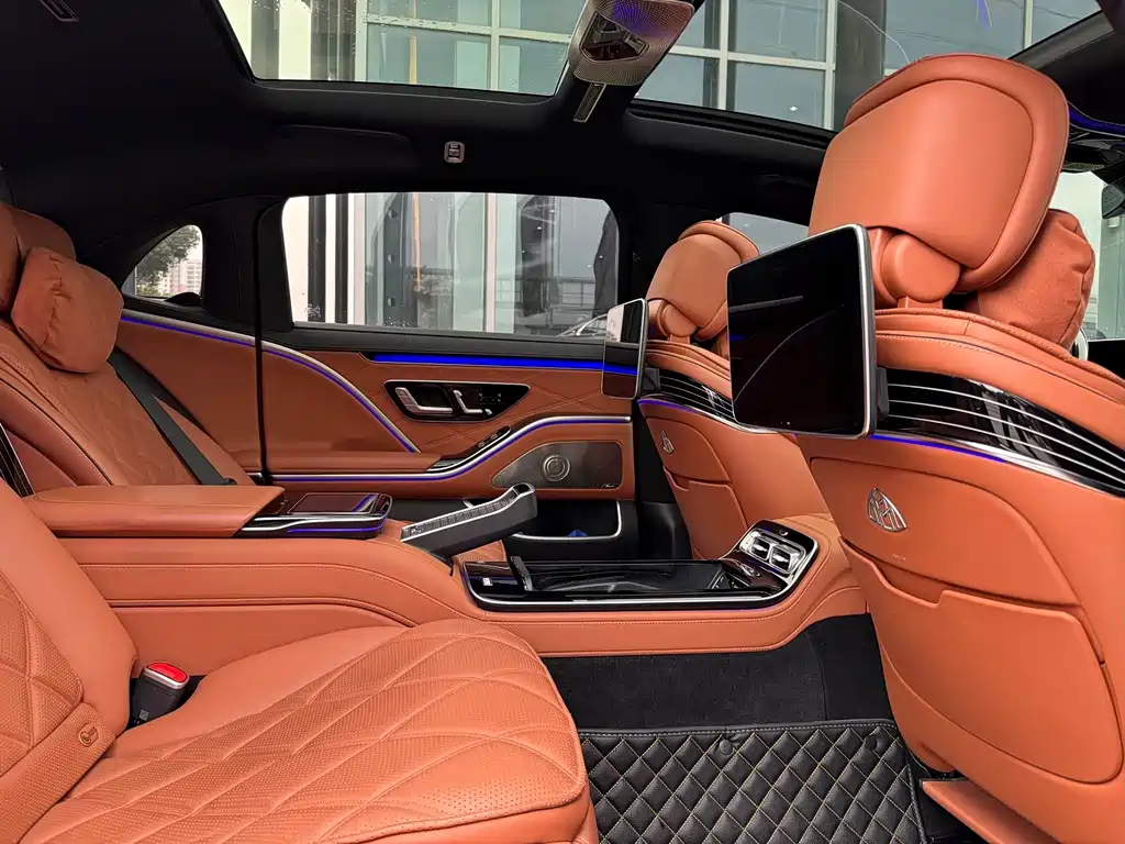 Mercedes-Benz S-Class 2023 — фото 13