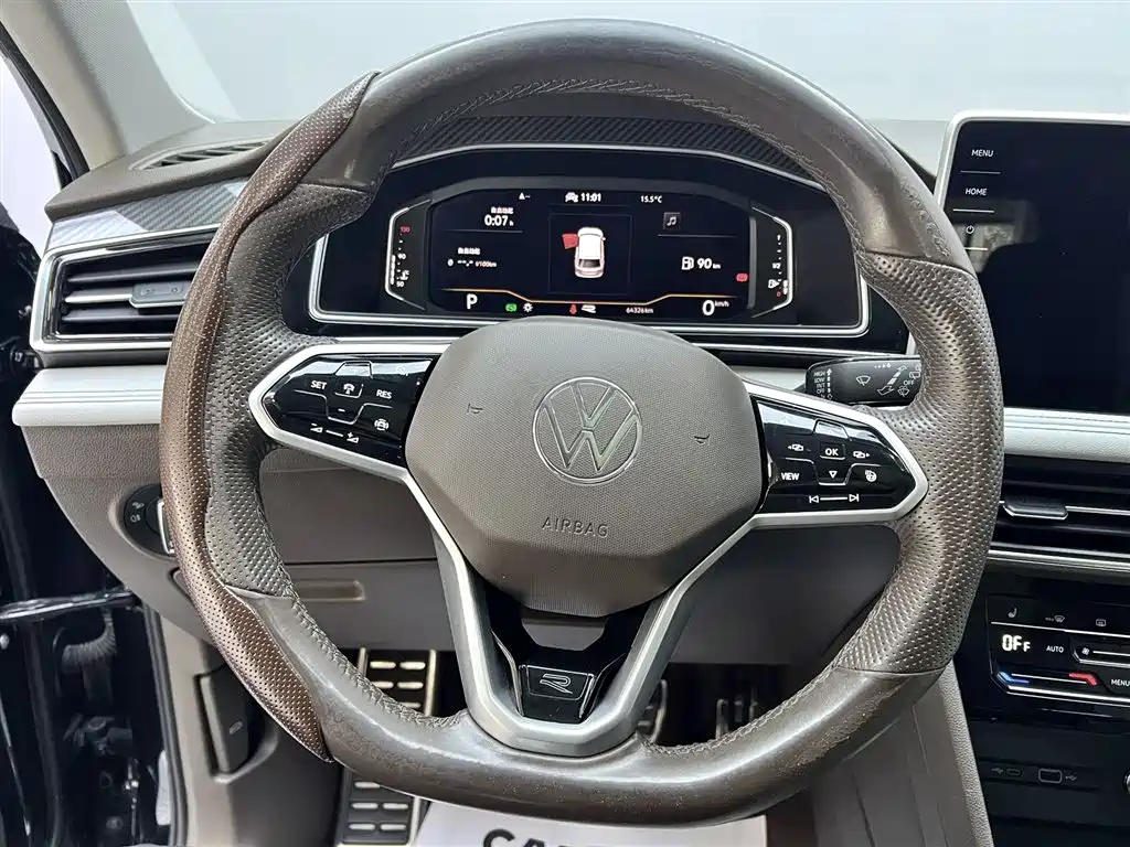 Volkswagen Tiguan L 2022 — фото 15