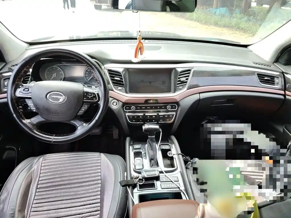 GAC Trumpchi GS8 2019 — фото 13
