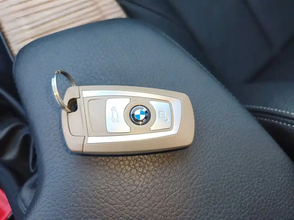 BMW 3 Series GT 2015 — фото 9
