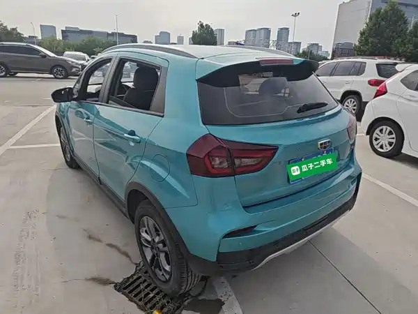 Geely Vision X3 2021