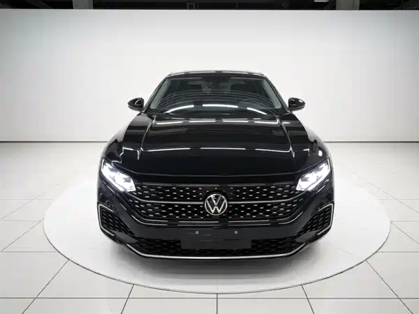 Volkswagen Passat 2024