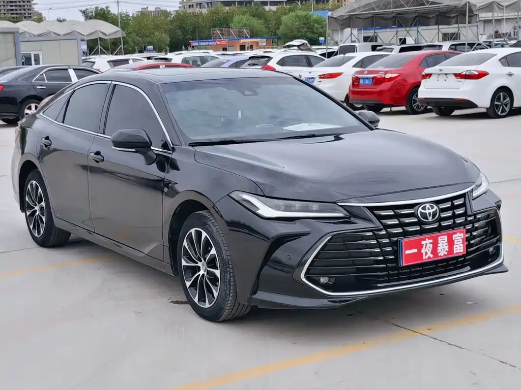 Toyota Avalon 2022