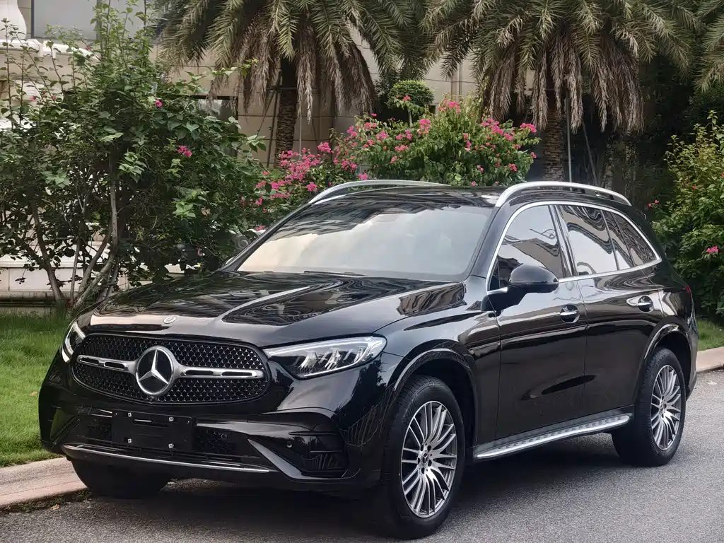 Mercedes-Benz GLC 2024 — фото 1