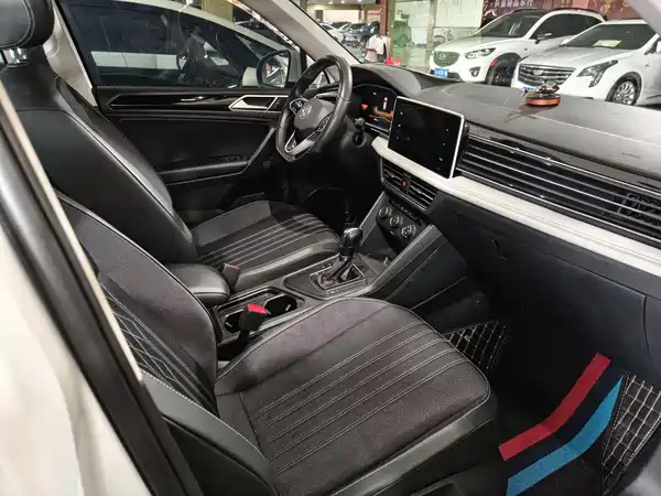 Volkswagen Tiguan L 2022